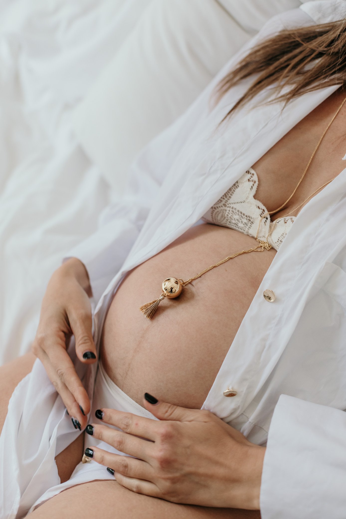 Bola de grossesse pompon de soie MALA - cordon de soie – Image 3