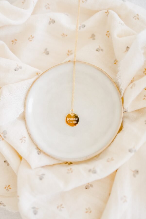 Alternative view of Pendentif personnalisé médaille ronde ÉPURE