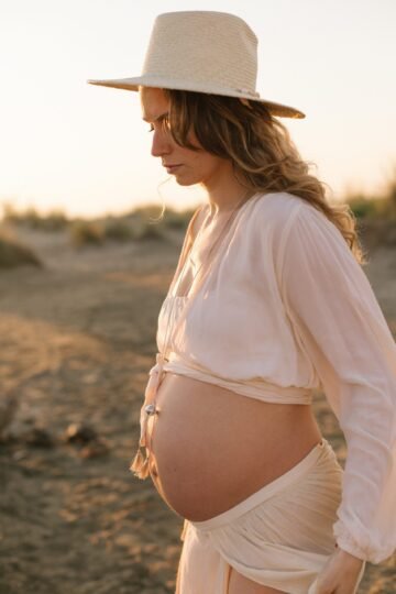 Alternative view of Bola de grossesse indonésien cœur BALI - cordon de soie