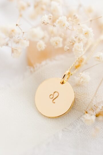 Collier signe astrologique ronde or COSMOS