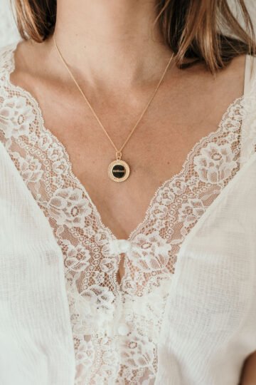 Alternative view of Collier personnalisé médaille sun or ETINCELLE