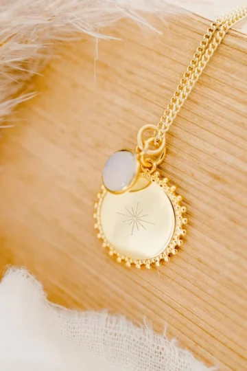 Alternative view of Collier pierre de naissance personnalisable MON ETINCELLE