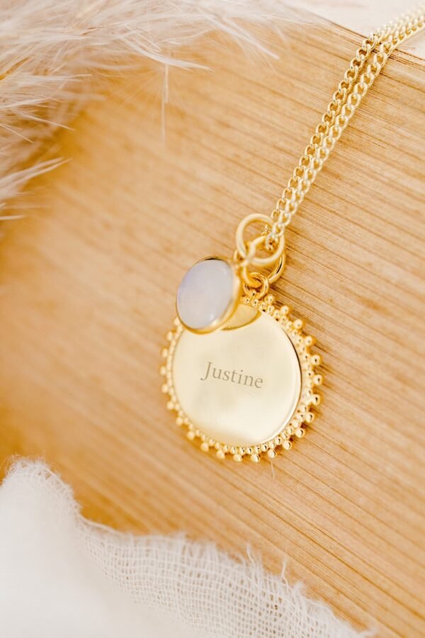 Collier pierre de naissance personnalisable médaille sun ÉPURE
