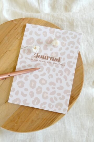 Journal de grossesse soft touch 80 pages - Fabriqué en France