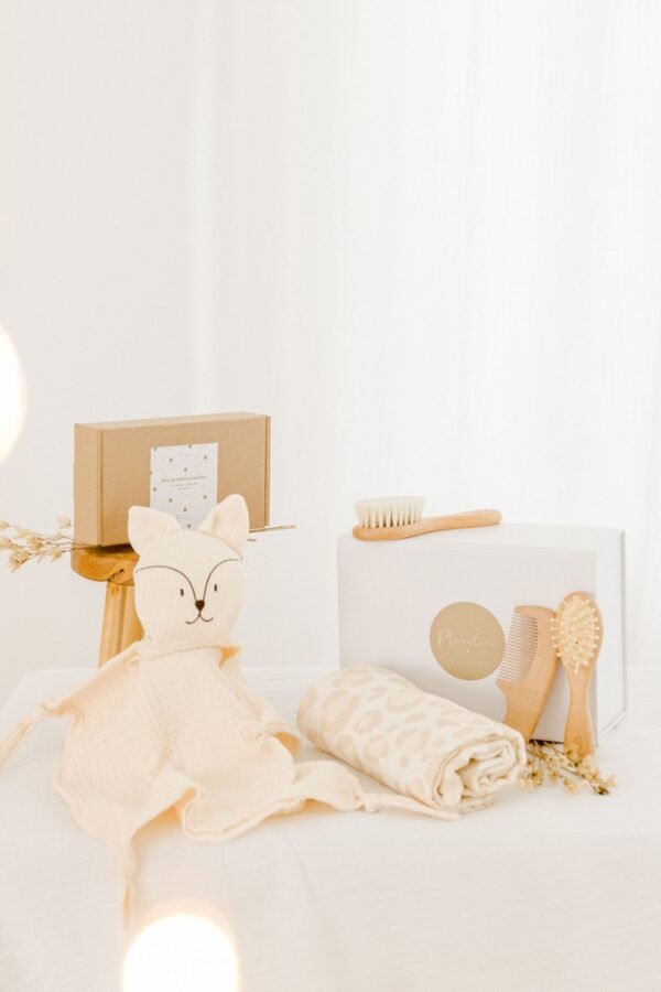 Coffret naissance bébé - doudou + set de brosses + lange léopard MON COEUR FAIT GRAOU