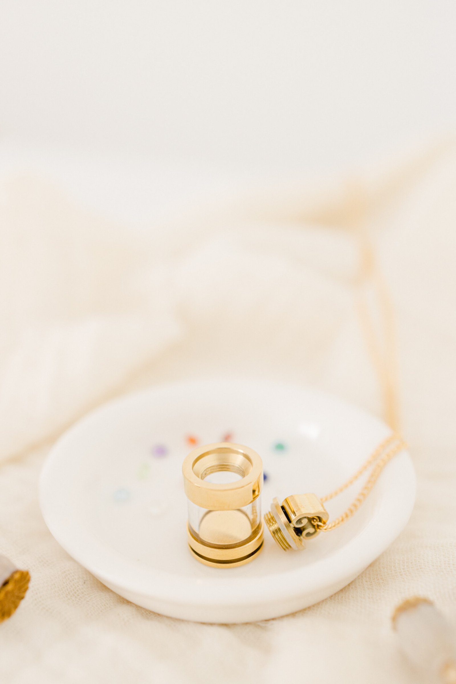 Collier amulette fiole de verre INTUITION