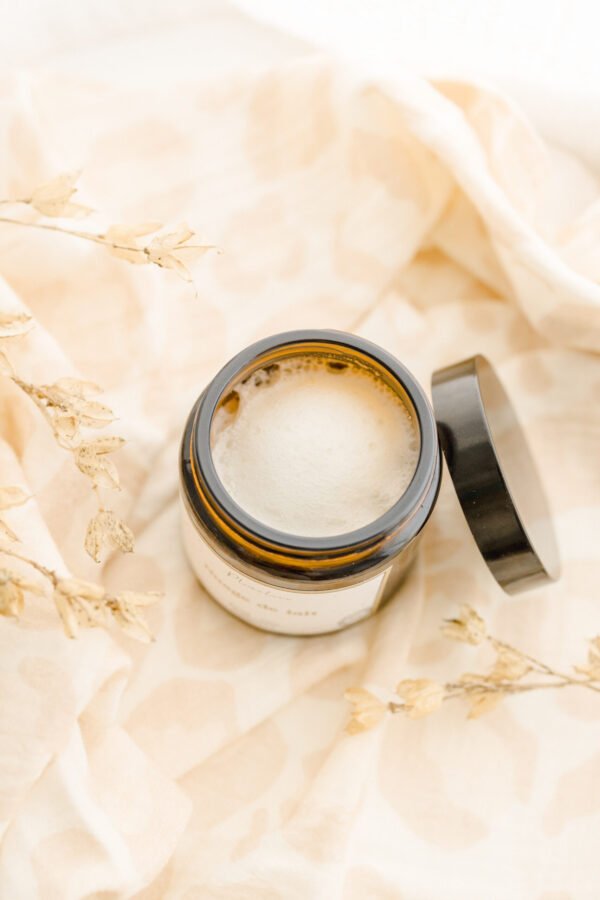 Alternative view of Crème vergeture grossesse BIO 100% naturelle et vegan - NUAGE DE LAIT