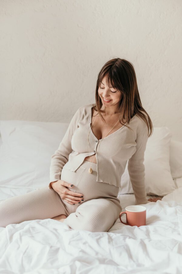 Alternative view of Coffret femme enceinte - bola + journal + tisane bio + soin bio