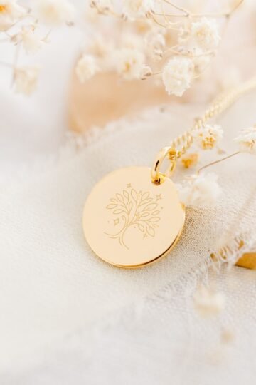 Collier personnalisé médaille ronde or ONDE D'AMOUR