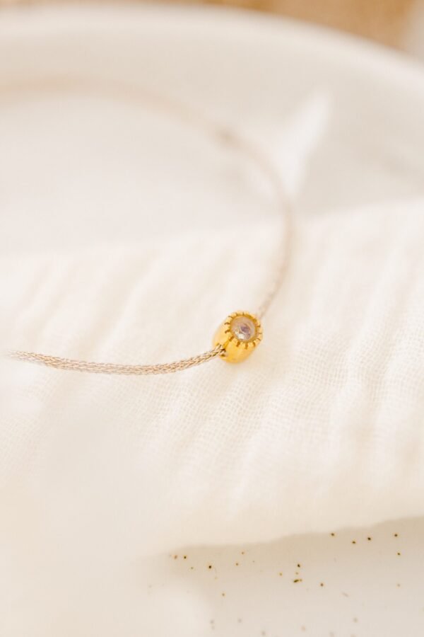 Alternative view of Bracelet pierre de naissance lien ajustable CE JOUR