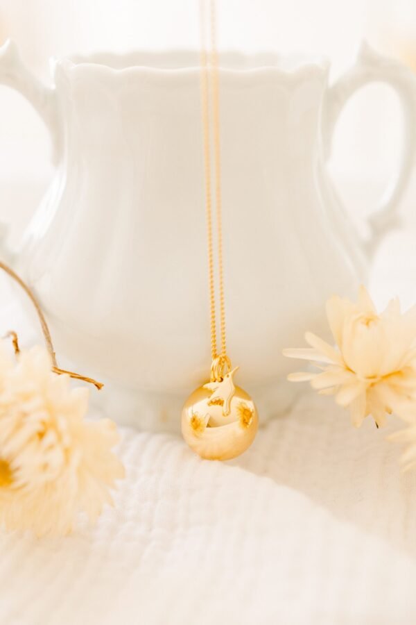 Alternative view of Bola de grossesse charm colibri TALISMAN