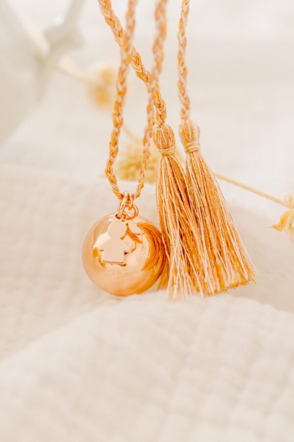 Bola de grossesse charm petite fille TALISMAN - cordon de soie