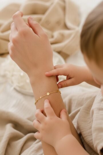 Bracelet initiales personnalisé CONFETTIS