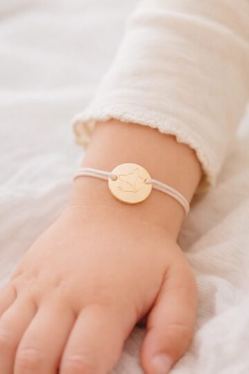 Alternative view of Bracelet personnalisé cordon enfant médaille ronde gravée PETIT RENARD