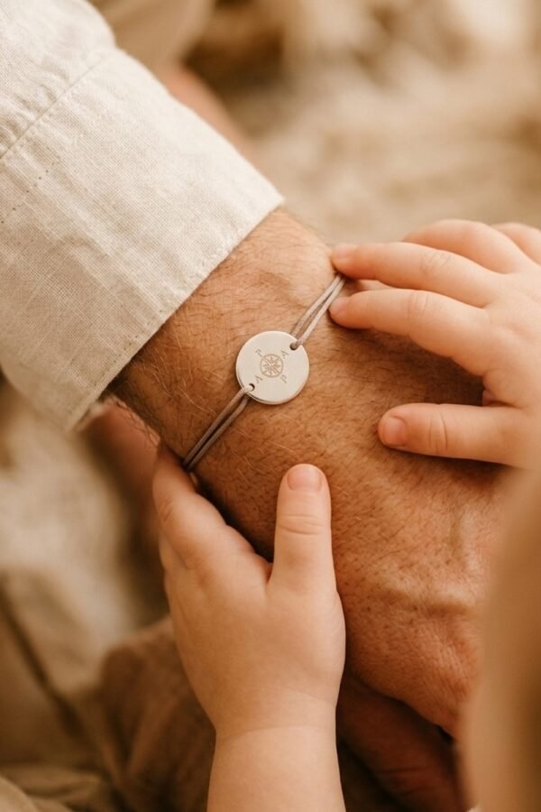 Bracelet papa personnalisé ajustable disque argent cordon rose des vents MON GUIDE