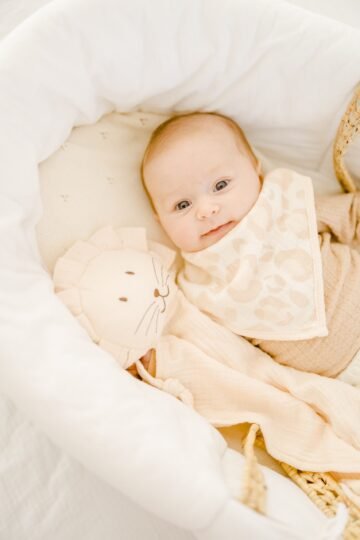 Alternative view of Box naissance bébé bavoir + lange léopard MON COEUR FAIT GRAOU