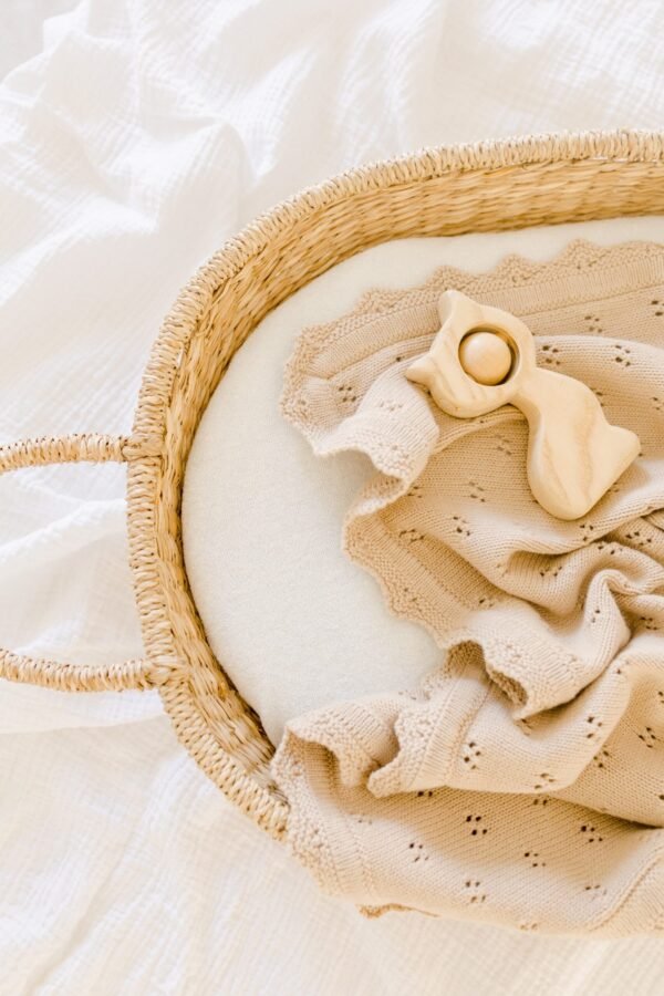 Couverture bebe naissance tricotée taupe 100% coton BIENVENUE AU MONDE