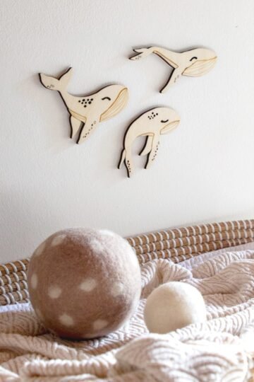 Décor mural chambre bébé baleines VALSE MARINE