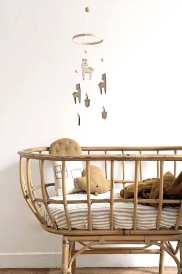 Mobile bébé faons en bois MURMURE DE LA FORÊT