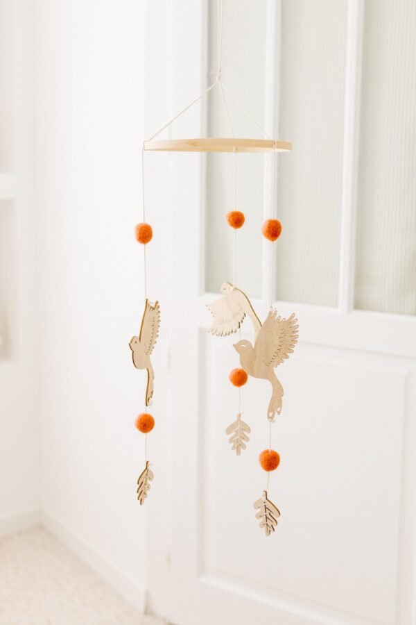 Mobile pour lit bebe oiseaux en bois MIGRATION