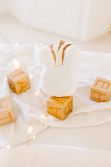 Attache tétine animaux sherpa blanc LAPIN