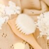 Brosse cheveux pour bebe bois chat MES PREMIERES MECHES – Image 4