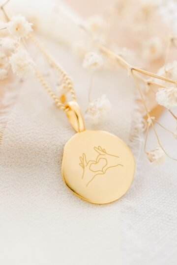 Pendentif moon personnalisable DE TOUT COEUR