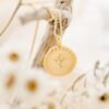 Collier personnalisé médaille laurier or BENEDICTIONS – Image 3