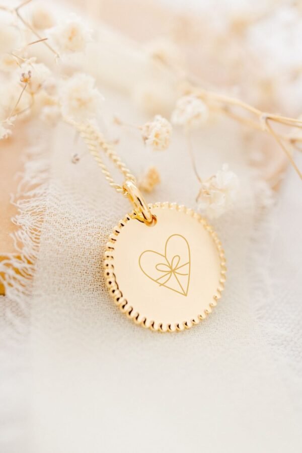 Alternative view of Collier personnalisé médaille ronde perlée or DE TOUT COEUR